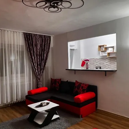 Apartment Crisshome1 *